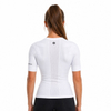 ENGINEERED PERFORMANCE Camisetas de manga corta para mujer