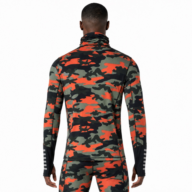 Tops de jersey con cuello alto y capa base con estampado de camuflaje para hombre