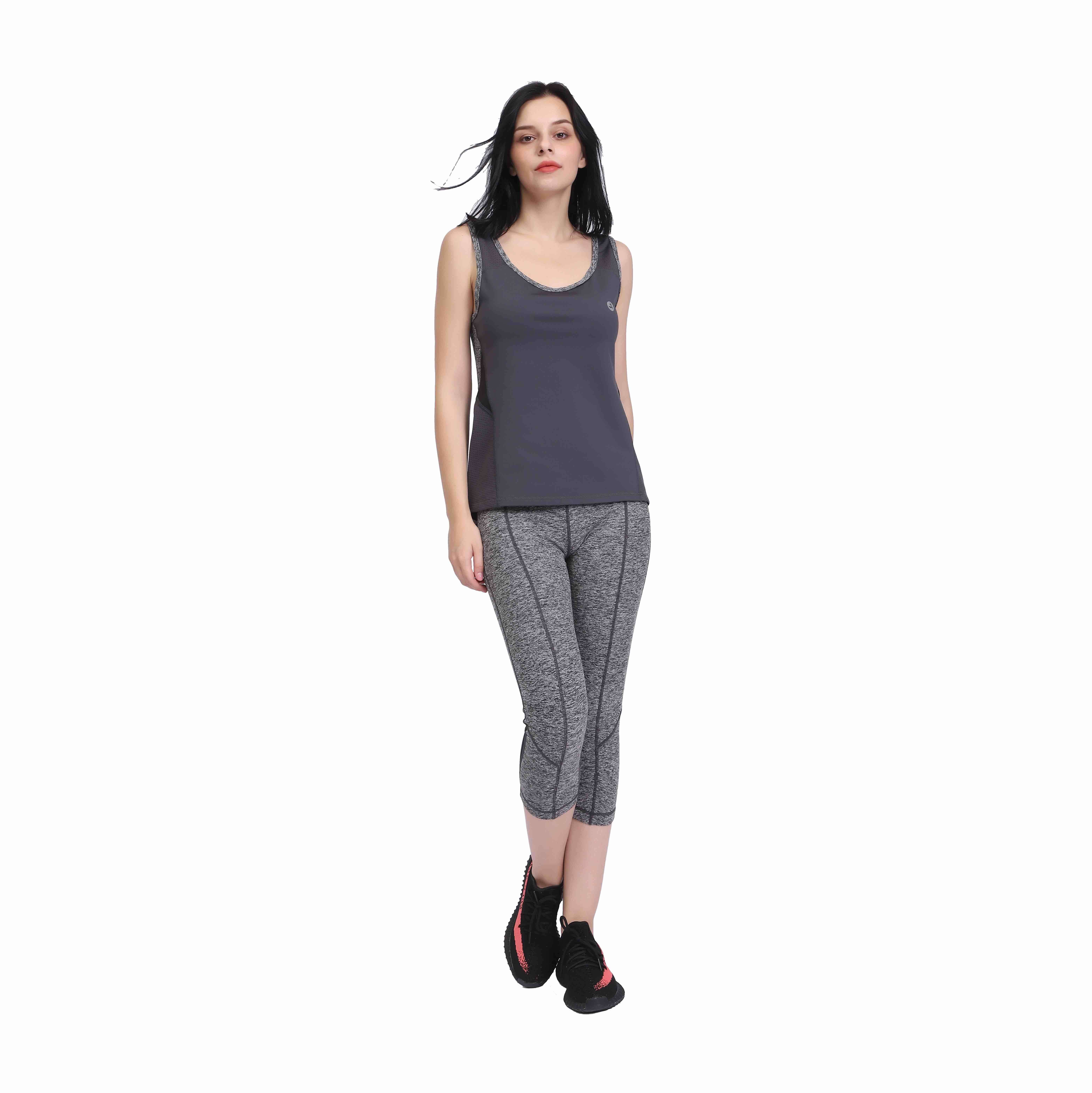 Mallas capri para correr de yoga más suaves con panel de malla para mujer con refuerzo en la entrepierna