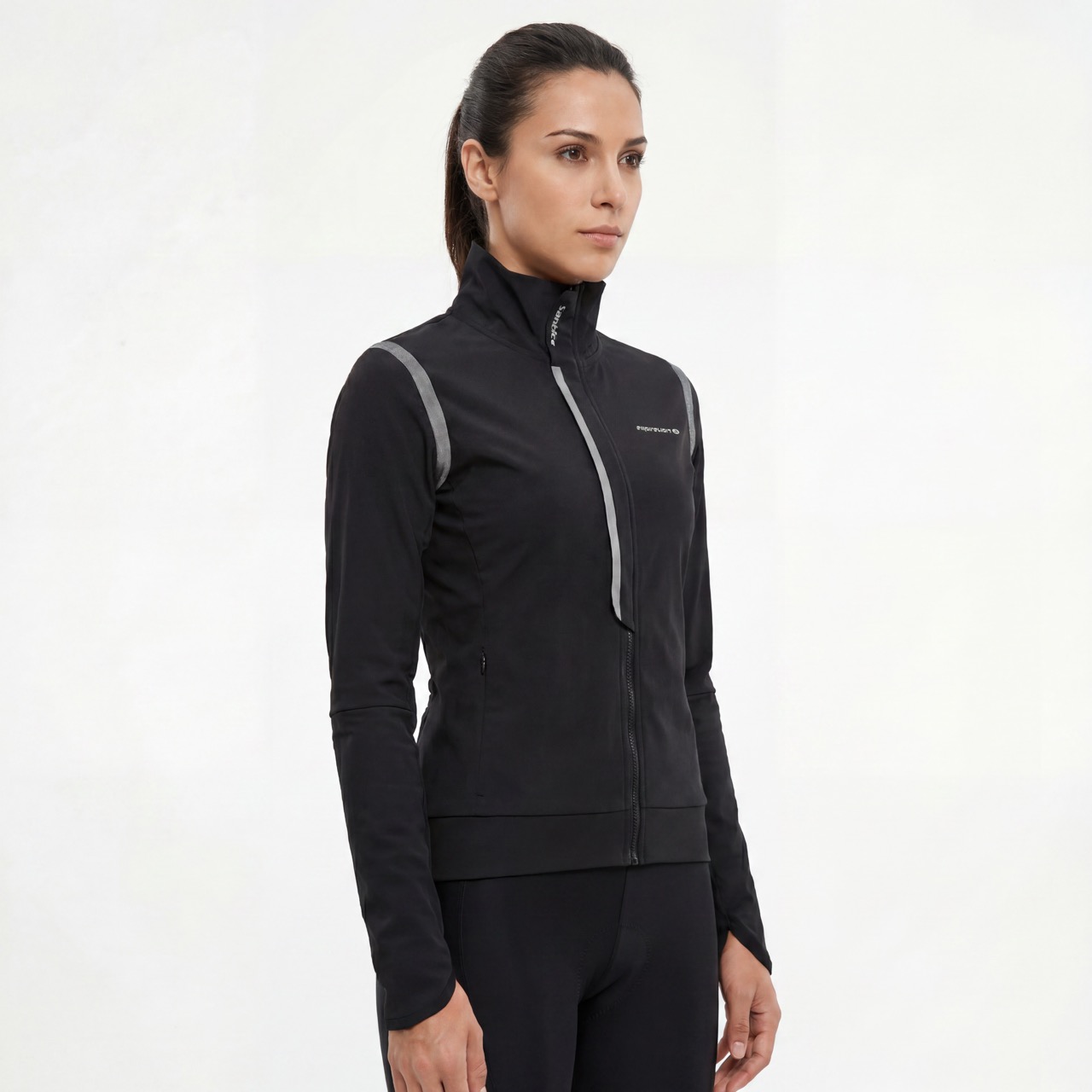 Chaqueta ciclista con ribetes reflectantes y cuello alto para mujer