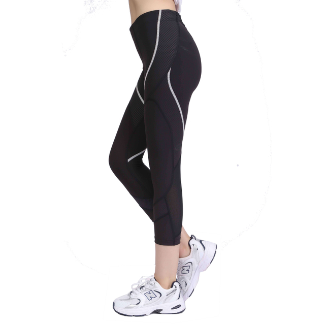 Mujeres en relieve panel reflectante para llevar capri legging