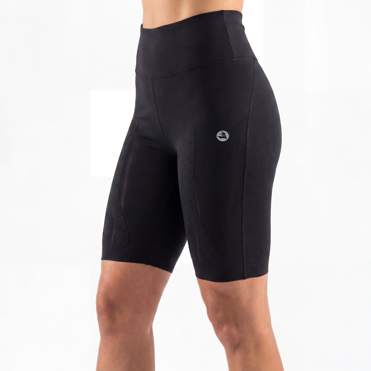 ENGINEERED PERFORMANCE Pantalones cortos para mujer