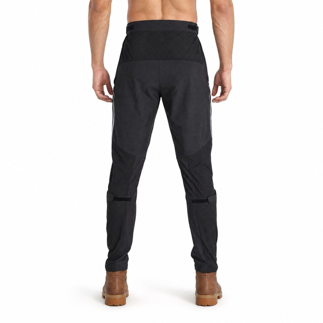 Pantalón activo transpirable con panel de malla ligero con agujeros láser para hombre
